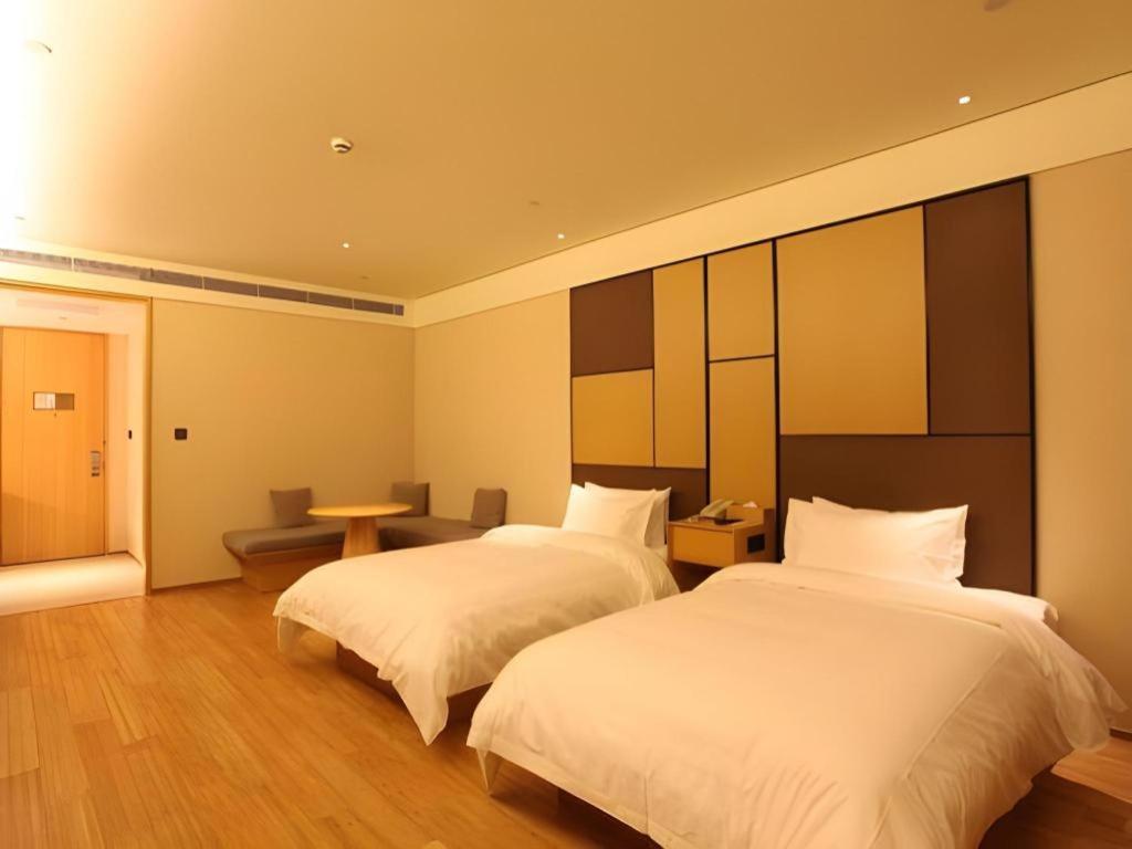 Ji Hotel Shanghai The Bund Tiantong Road Exteriör bild