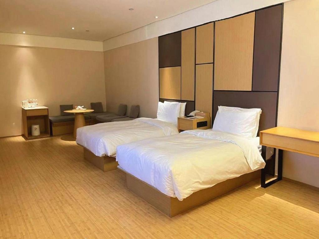 Ji Hotel Shanghai The Bund Tiantong Road Exteriör bild
