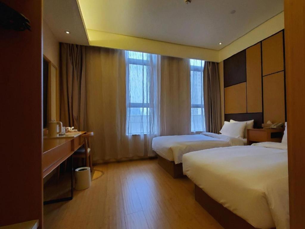 Ji Hotel Shanghai The Bund Tiantong Road Exteriör bild
