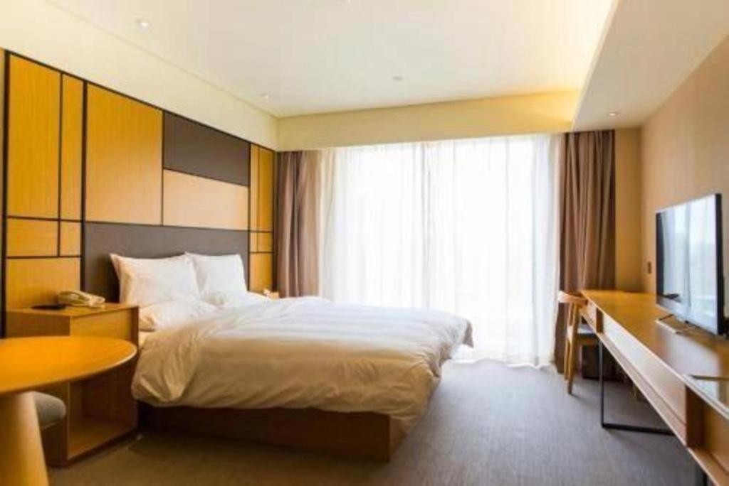 Ji Hotel Shanghai The Bund Tiantong Road Exteriör bild