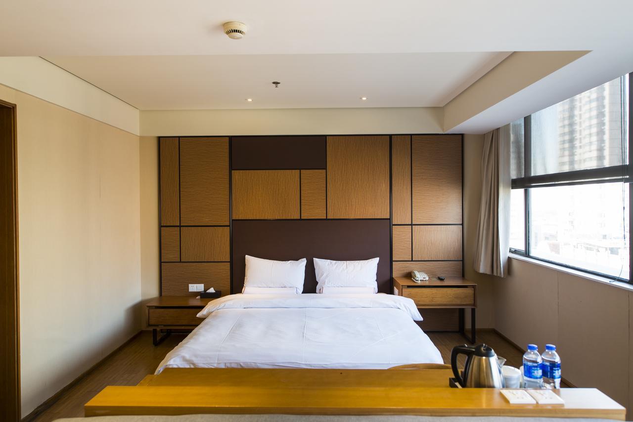 Ji Hotel Shanghai The Bund Tiantong Road Exteriör bild